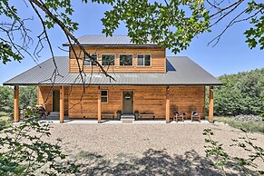 Spacious Resort Cabin in Manti-la Sal Mtns!