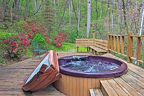 Spacious Maggie Valley Cabin w/ Hot Tub & MTN View