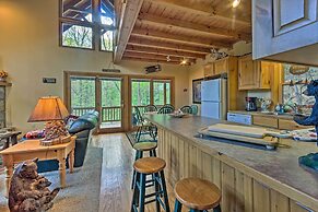 Spacious Maggie Valley Cabin w/ Hot Tub & MTN View