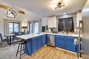 Poconos Chalet With Lake & Pool Access!