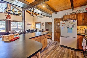 Swiss-style Chalet w/ Fireplace - Near Story Land!