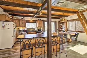 Swiss-style Chalet w/ Fireplace - Near Story Land!