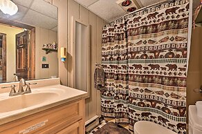 Swiss-style Chalet w/ Fireplace - Near Story Land!