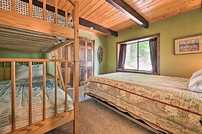 Swiss-style Chalet w/ Fireplace - Near Story Land!