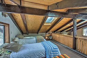 Swiss-style Chalet w/ Fireplace - Near Story Land!