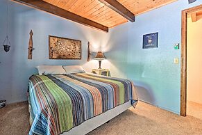 Swiss-style Chalet w/ Fireplace - Near Story Land!