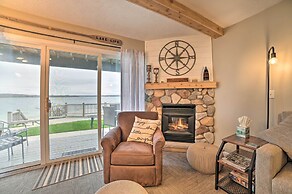 Updated Onekama Resort Condo on Portage Lake!