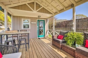 Updated Lake Conroe Cabin Rental - Walk to Water!