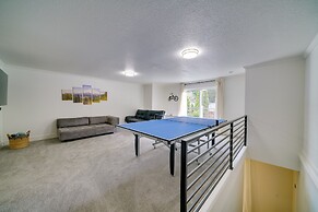 Vancouver Vacation Rental 16 Mi to Portland!