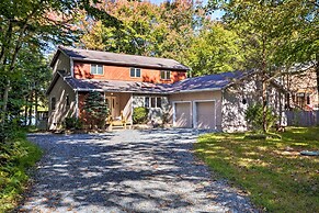 Pocono Lake Paradise w/ Private Beach & Dock!