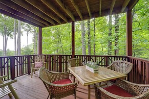 Hike On-site: Gem w/ Deck & Views in Burnsville