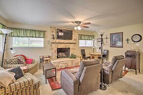 1 Mi to University of Texas: Home in Richardson!