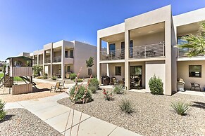 Sunny Resort Townhome + Balcony & Pool Access