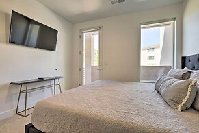 Sunny Resort Townhome + Balcony & Pool Access