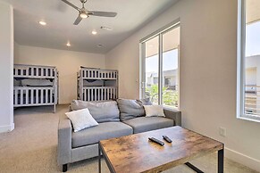 Sunny Resort Townhome + Balcony & Pool Access