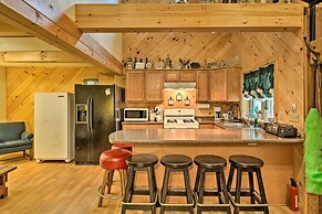 Pet-friendly Rumney Cabin on Stinson Lake!