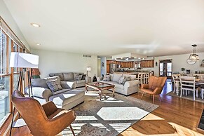 Shared Hot Tub, Pool & Dock: Lakefront Grove House