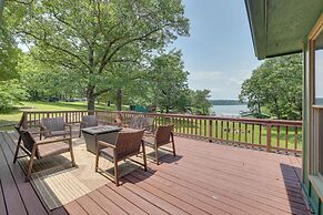 Shared Hot Tub, Pool & Dock: Lakefront Grove House