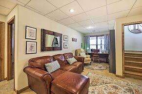 Shared Hot Tub, Pool & Dock: Lakefront Grove House