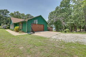 Shared Hot Tub, Pool & Dock: Lakefront Grove House