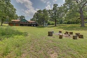 Shared Hot Tub, Pool & Dock: Lakefront Grove House