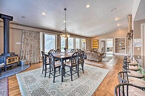 Vivid Twin Falls Retreat w/ Snake River Views