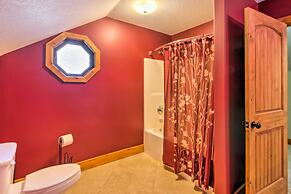 Tryon House w/ Hot Tub - Near Equestrian Centers!