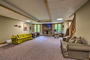 Tryon House w/ Hot Tub - Near Equestrian Centers!