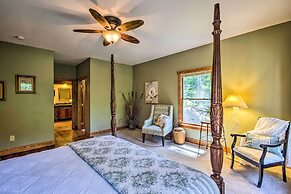 Tryon House w/ Hot Tub - Near Equestrian Centers!