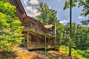 Tryon House w/ Hot Tub - Near Equestrian Centers!