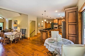 Tryon House w/ Hot Tub - Near Equestrian Centers!