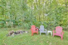 Woodsy Pittston Retreat Near Kennebec River!