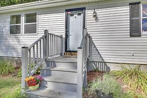 Woodsy Pittston Retreat Near Kennebec River!