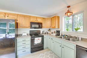 Woodsy Pittston Retreat Near Kennebec River!