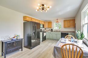 Woodsy Pittston Retreat Near Kennebec River!