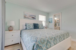 Waterfront Dauphin Island Home w/ Deck & Boat Dock