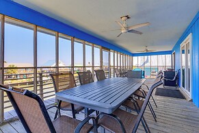 Waterfront Dauphin Island Home w/ Deck & Boat Dock