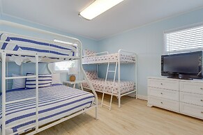 Waterfront Dauphin Island Home w/ Deck & Boat Dock