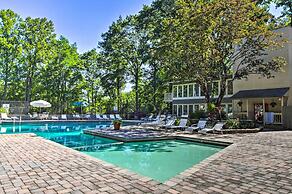 Woodsy Retreat w/ Fire Pit & Resort Amenities