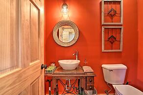 Woodsy Retreat w/ Fire Pit & Resort Amenities