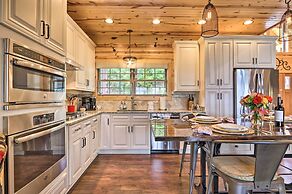 Woodsy Retreat w/ Fire Pit & Resort Amenities