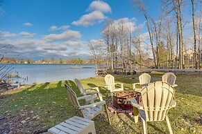 Wisconsin Cabin w/ Private Hot Tub & Deck