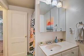 Rockaway Beach Condo - Beach Access Nearby!