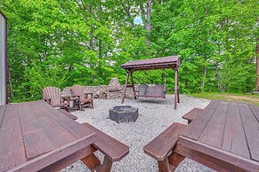 Kentucky Group Getaway w/ Dock + Lake Access