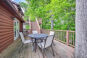 Woodsy Kentucky Escape w/ Game Room & Lake Access!