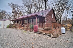 Woodsy Kentucky Escape w/ Game Room & Lake Access!