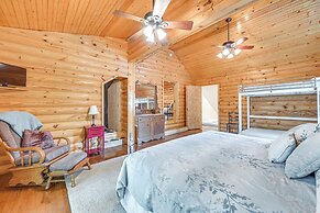 Kentucky Group Getaway w/ Dock + Lake Access
