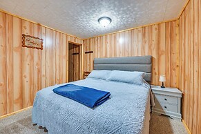 Woodsy Kentucky Escape w/ Game Room & Lake Access!