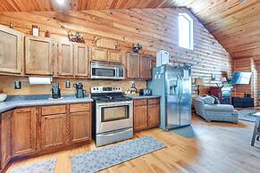 Woodsy Kentucky Escape w/ Game Room & Lake Access!