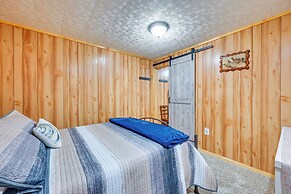 Woodsy Kentucky Escape w/ Game Room & Lake Access!